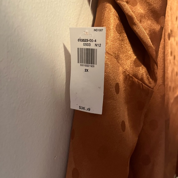 Polka Dot Satin Jacquard Cami Top - Picture 5 of 11